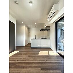 ドゥーエ南砂町 5階1SLDKのリビング/ダイニング