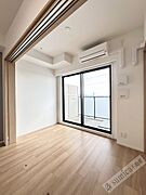 南向きで明るく風通しのいいお部屋です。