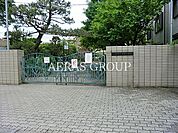 川崎市立中原小学校 658m