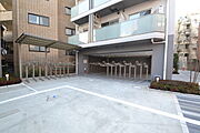 屋根有り無料駐輪場・駐車場(要別途契約)