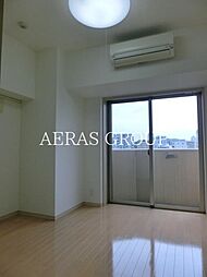 Ｃｅｓｔｊｏｌｉ早大通り 11階1Kのリビング/ダイニング