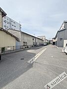 敷地内/建物