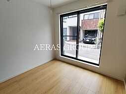 ジオ・ステージ春日町 1階ワンルームのリビング/ダイニング