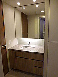 同建物内の写真を掲載しており、実際の部屋とは異なる場合がございます