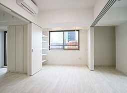 パークルール神田司町ロンド 11階2LDKのリビング/ダイニング