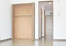 メゾン・ド・メルヴェイユ 4階ワンルームのリビング/ダイニング