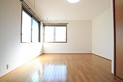 コーナーハウス 2階1Kのリビング/ダイニング