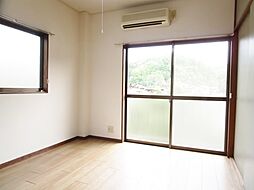 コーポ内坪 102 1階1Kのリビング/ダイニング