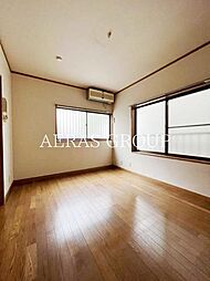 メゾン神楽坂 1階1DKのリビング/ダイニング