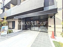 15 / 36