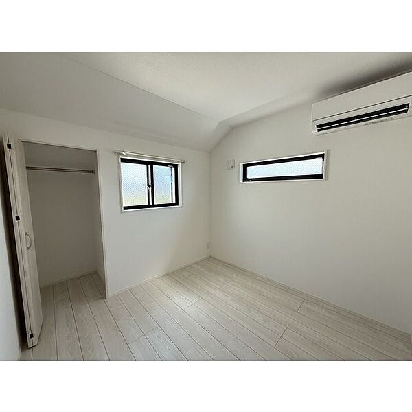 detached 東京都八王子市子安町２丁目35-12

地図を見る