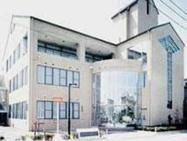 画像22:摂津市立鳥飼図書センター 707m