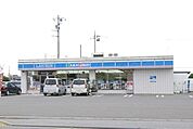ローソン小山土塔店 481m