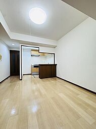 JR横浜線 橋本駅 徒歩13分の賃貸マンション 1階3LDKのリビング/ダイニング