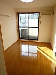 グランシャリオ 3階1Kのリビング/ダイニング