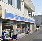 ローソン西山台店 335m