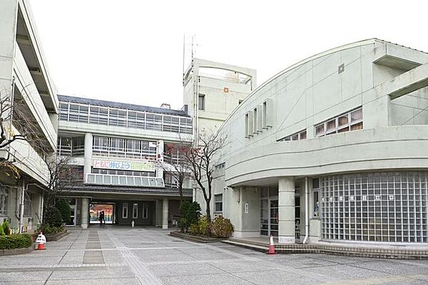 画像19:横浜市立荏田西小学校 1236m