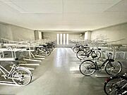 敷地内/建物