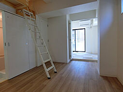 トライアングル目黒 2階1DKのリビング/ダイニング