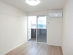 スリール ドゥ 2階1Kのリビング/ダイニング