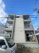 建設中