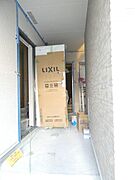 建築中