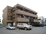 富山県高岡市芳野185：物件画像／共同ホーム