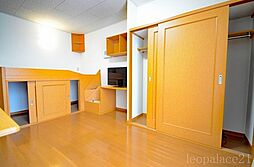 レオパレス幸良II 1階1Kのリビング/ダイニング