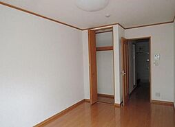 M.T.ヒルハ 205 2階1Kのリビング/ダイニング