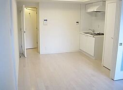 東急東横線 学芸大学駅 徒歩8分の賃貸マンション 1階1DKのリビング/ダイニング