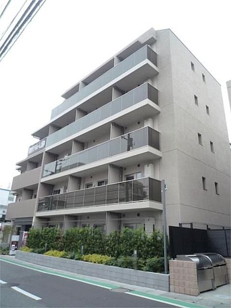 ウエリス南行徳駅前