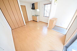 シャンブルS 102 1階ワンルームのリビング/ダイニング