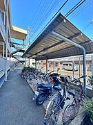 敷地内/建物