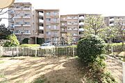 テラスからの景色です！圧迫感がないので暮らしやすい♪