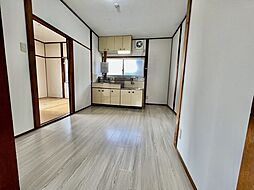 神松寺ハイツ 2 2階2DKのリビング/ダイニング