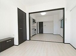 アジールコート中野坂上 2階1DKのリビング/ダイニング