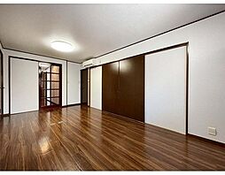 シルク館 2階4LDKのリビング/ダイニング