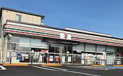 セブンイレブン和歌山黒田店 709m