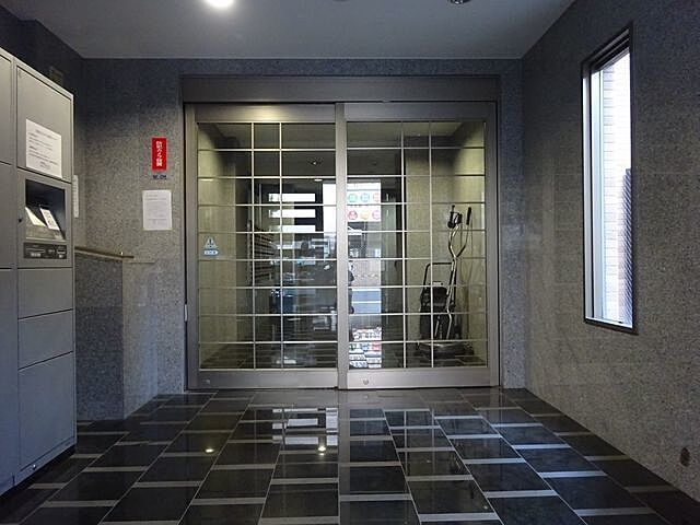 エントランス