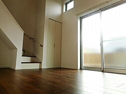 ラ・ルーチェ 2階1Kのリビング/ダイニング