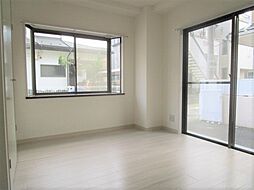 Moonshiny参番館 205 2階1Kのリビング/ダイニング