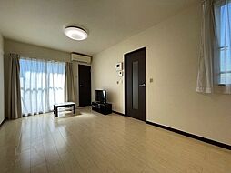 レオネクストドムス 2階1Kのリビング/ダイニング