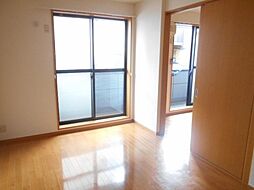 グランシャリオ 1階2Kのリビング/ダイニング