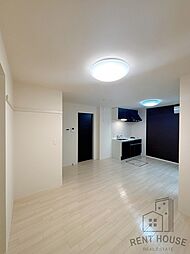 ルナヴォワール 1階ワンルームのリビング/ダイニング