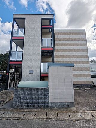 レオパレスアルモニ2番館_外観_2