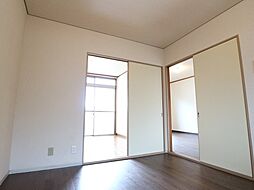 コーポふじII 2階2DKのリビング/ダイニング