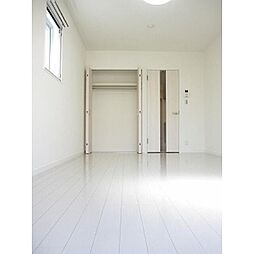 プレール・ドゥーク板橋区役所前II 2階1Kのリビング/ダイニング