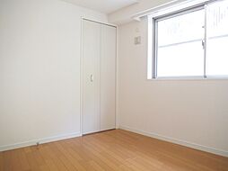 収納付きのお部屋です☆