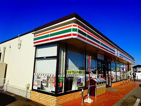 画像16:セブンイレブン小山城東店 716m