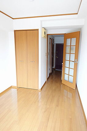 Ｕ・ＢＩＧ．ＴＯＷＥＲ_内装_3